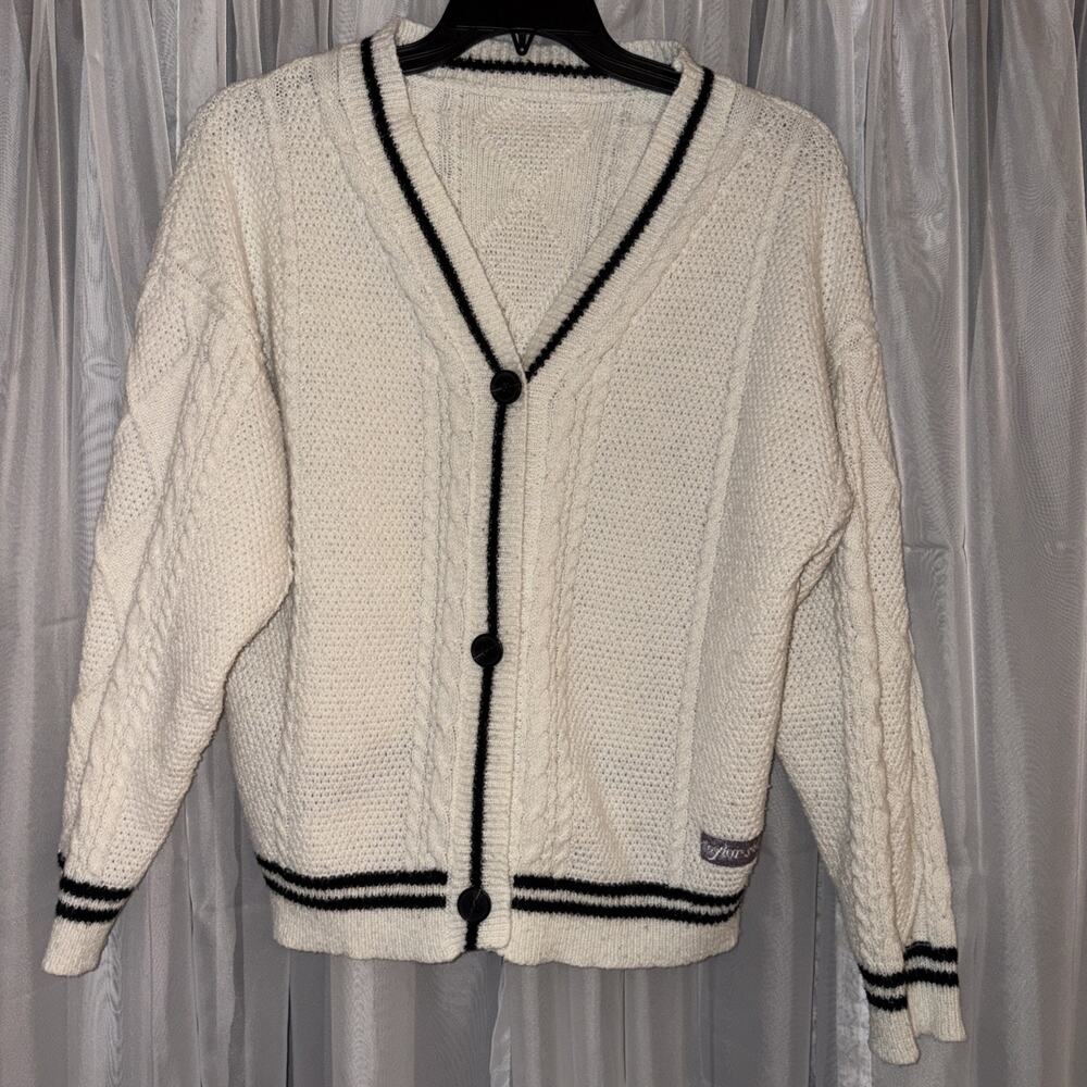 “The Cardigan” From Taylor Swifts Folklore Album Era Oversized V-Neck Size Lg